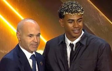 利物浦欧冠客战国米19人名单：萨拉赫无缘 基耶萨因病缺席