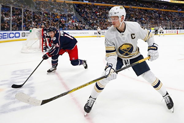 库里联盟第一！官方公开本季引力值Top10：火箭杜兰特2快船哈登5