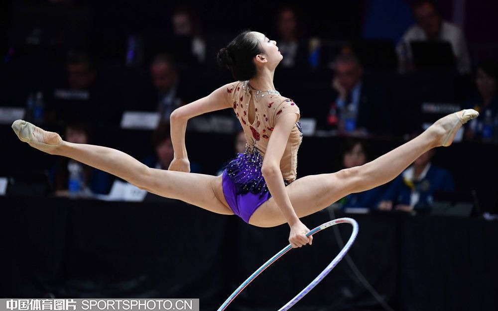 疯狂一天！1换2大交易达成，杨瀚森获重用，快船湖人崩盘输球